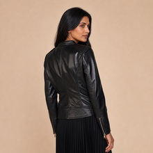 Millennial Fit — Indian model showing GLJK36, alternate product view 4.